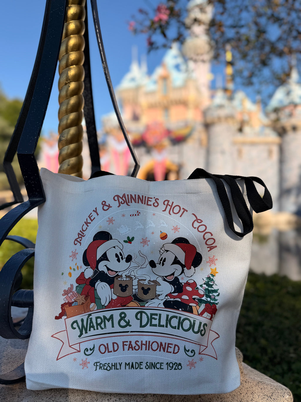 🎁 Mickey & Minnie’s Hot Cocoa Tote