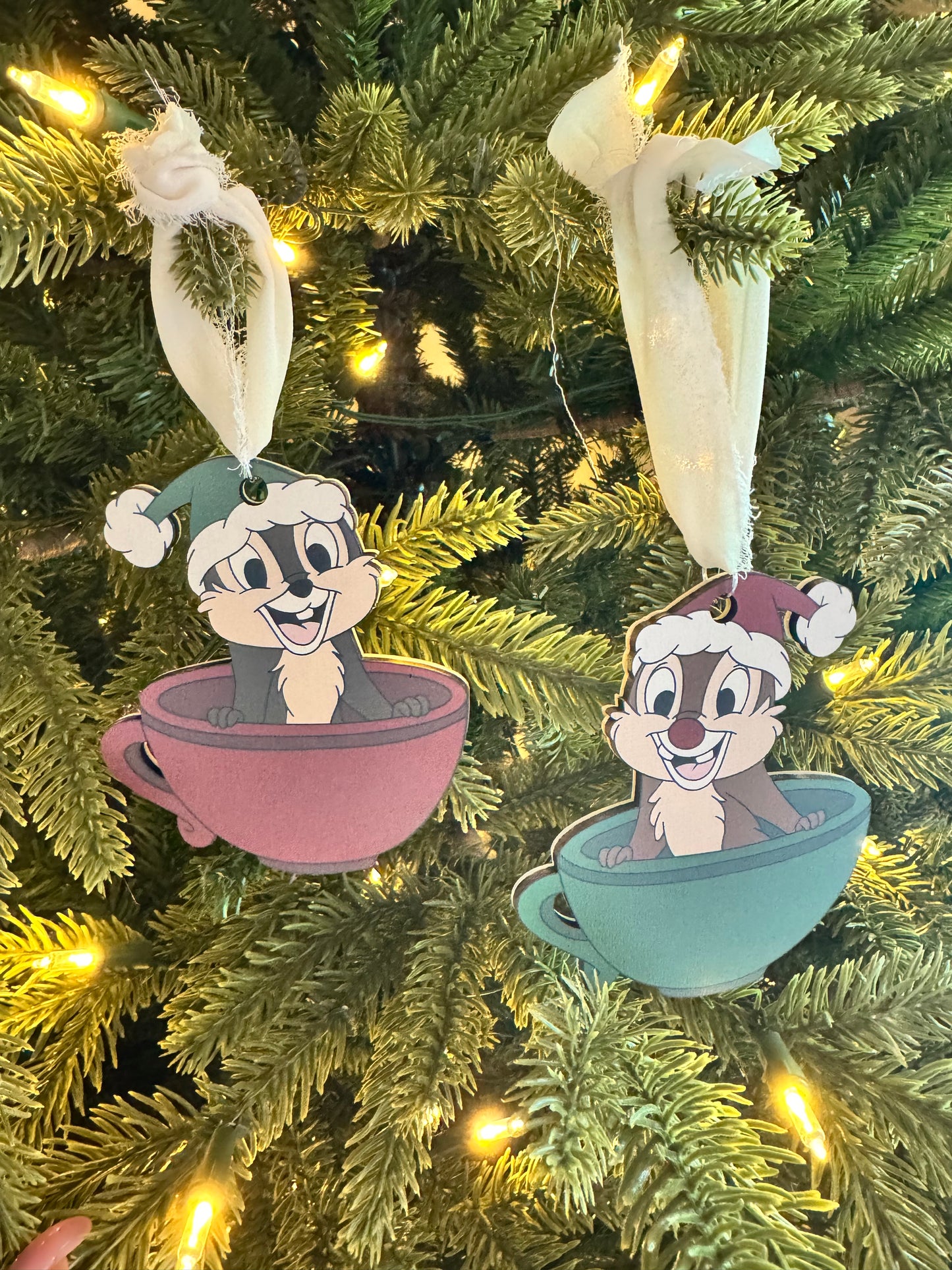 🎁 Chip & Dale Holiday Duo Ornament Set – Teacup Edition