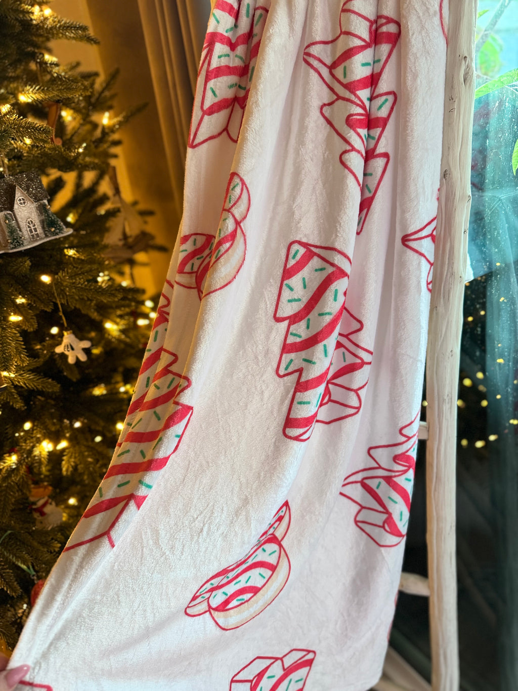 ✨ Mouse Cookie Tree Blanket – Christmas