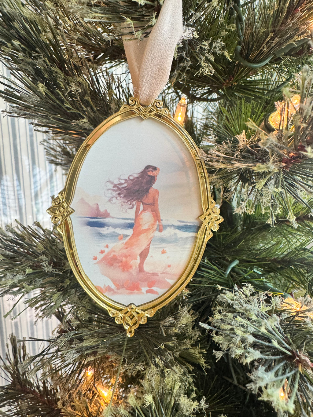 Magic Mirror Princess Ornaite Frame Ornaments