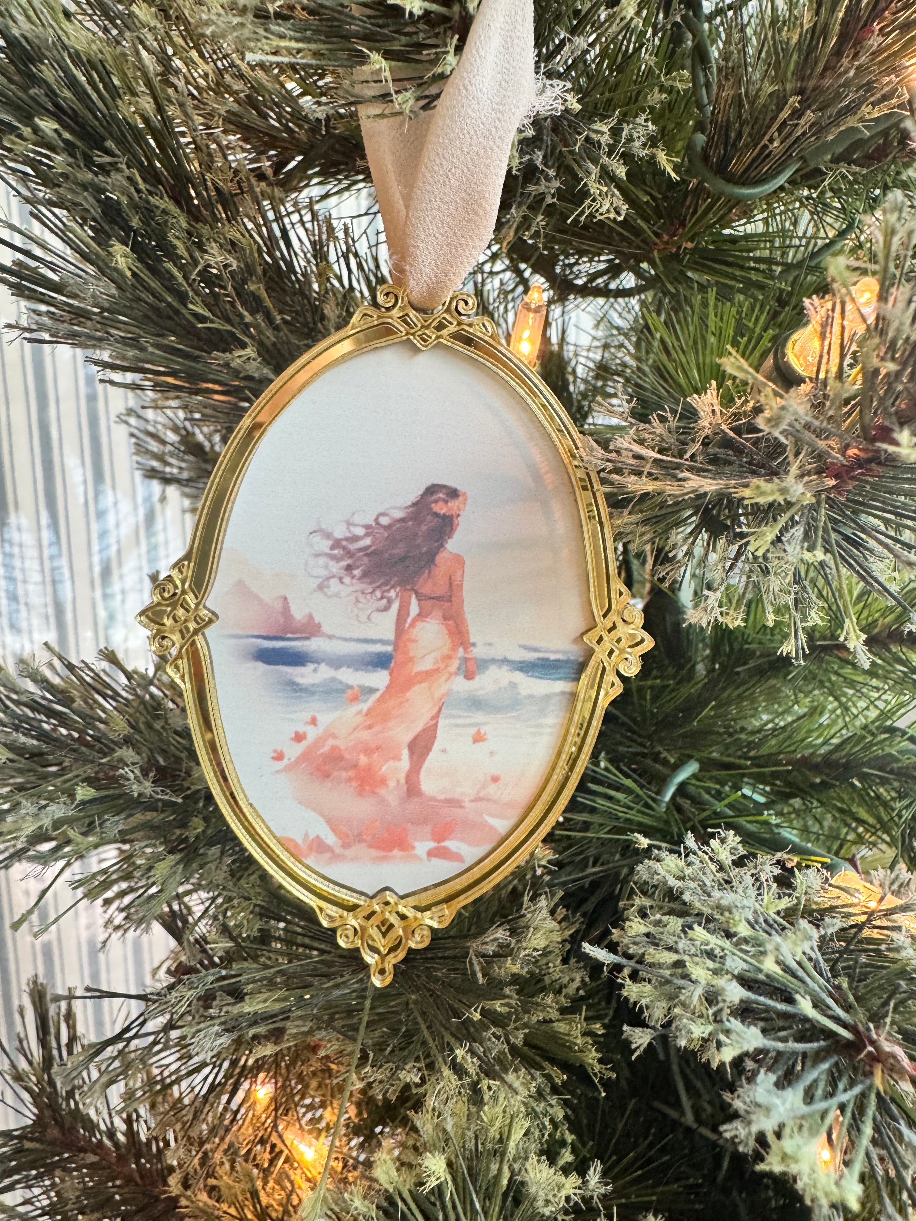 Magic Mirror Princess Ornaite Frame Ornaments