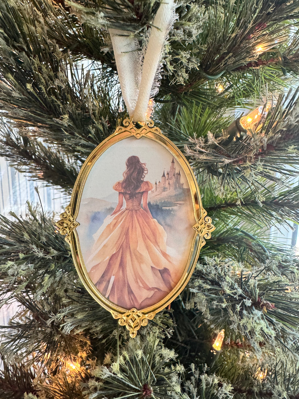 Magic Mirror Princess Ornaite Frame Ornaments