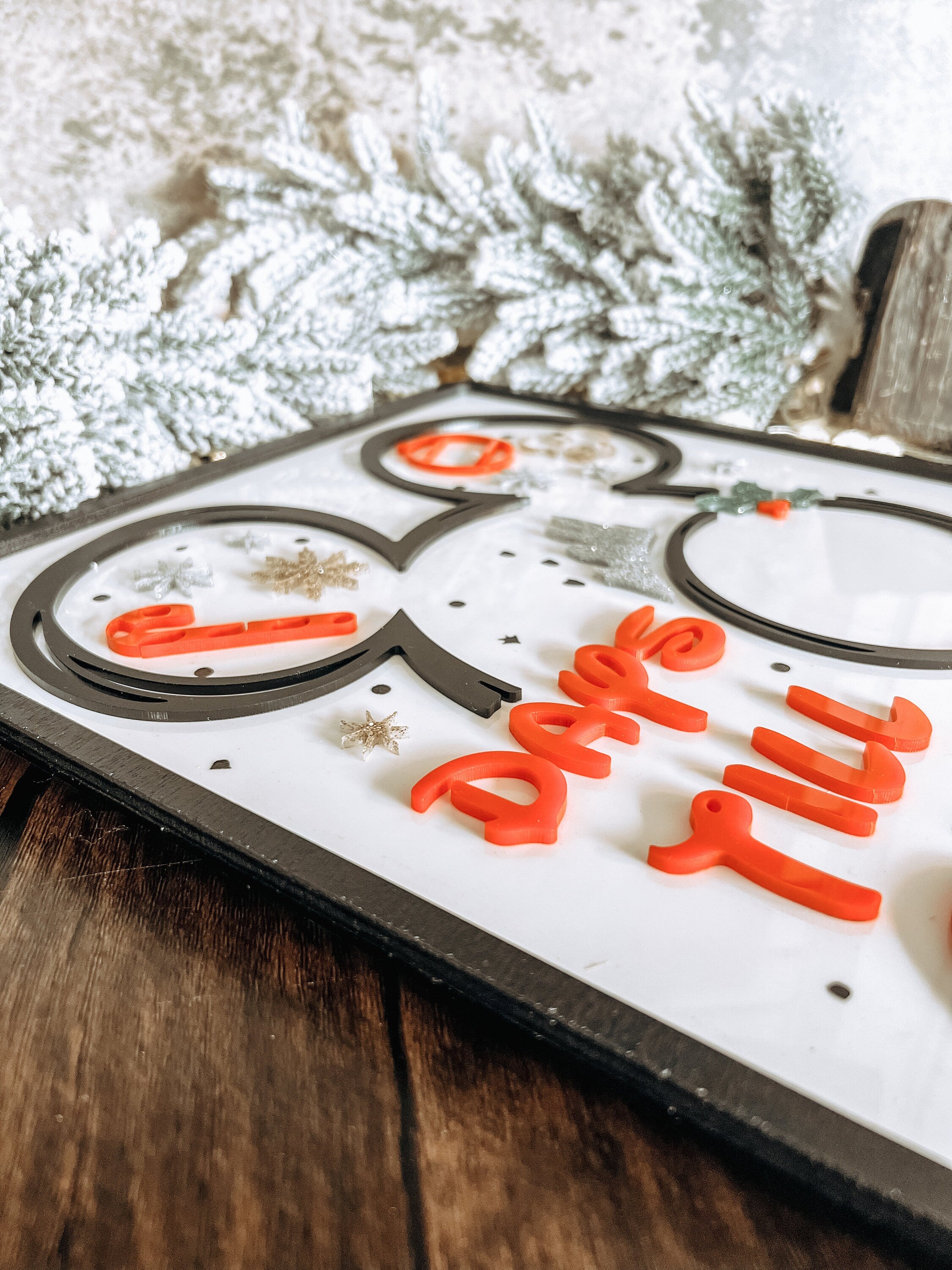 Disney Christmas Countdown, Mouse Inspired, Family Countdown, Days til Christmas, Christmas Countdown, Acrylic Countdown